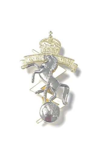 Picture of REME Cap Badge - 2 pc - V Hook - Brass & Nickle - Tudor Crown