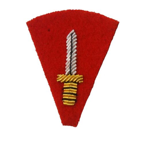 Picture of Mess Dress - Commando Dagger Badge - Gold on Scarlet