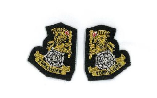 Picture of Yorks Mess Dress Collar Badges - Pair